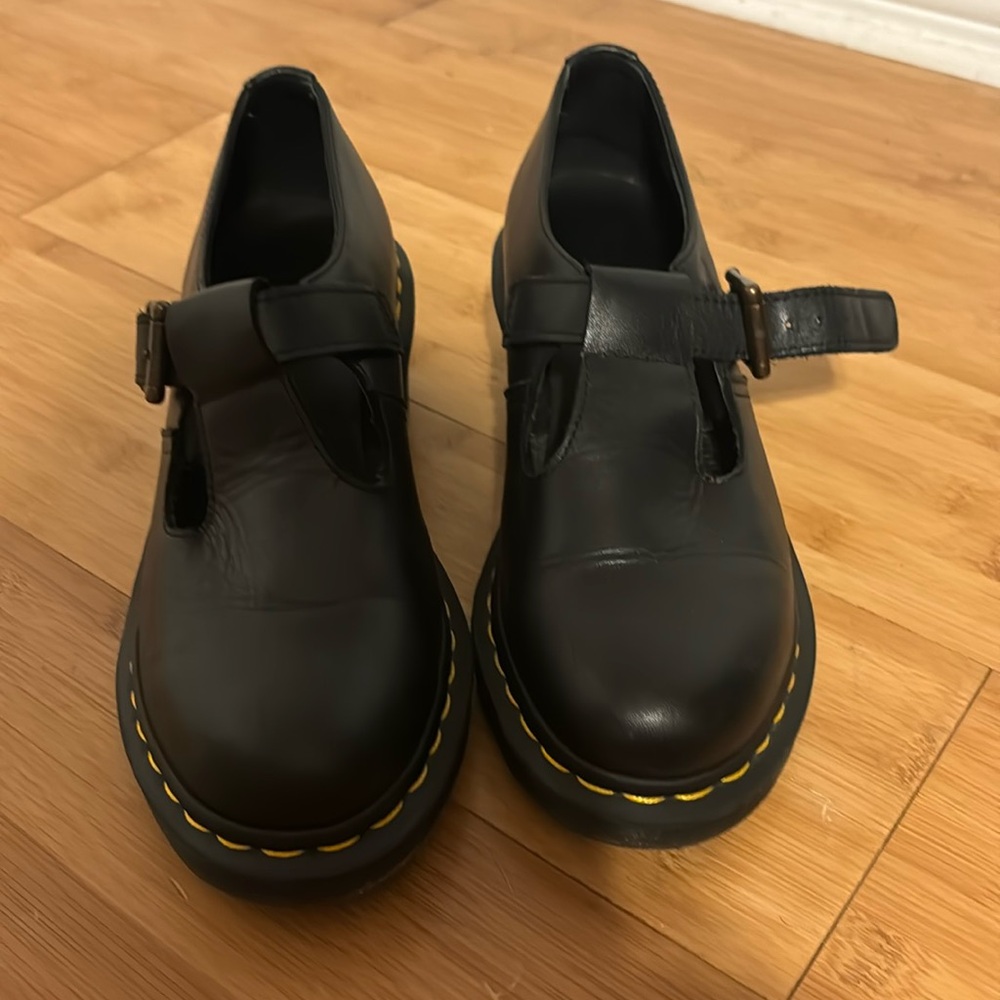 Doc marten 2 inch mary janes